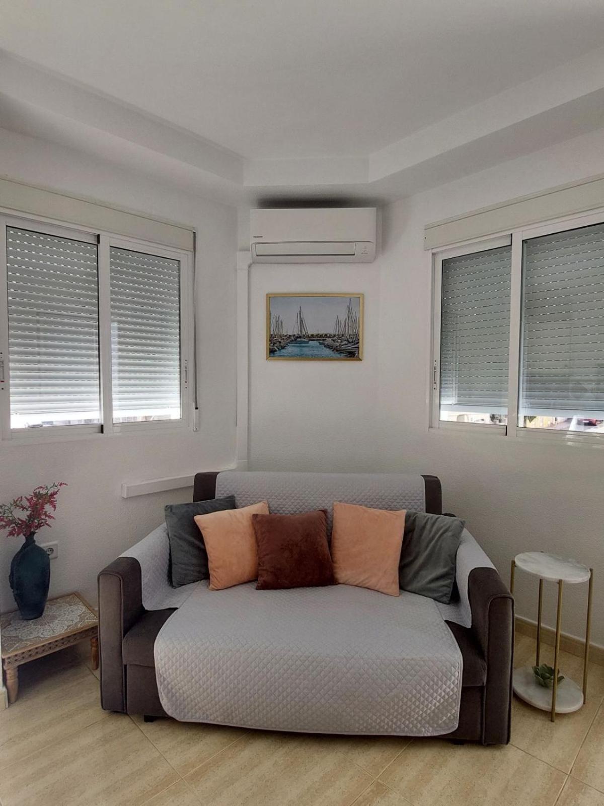 Apartment Near Sea Nortico 5 Torrevieja Spain Dış mekan fotoğraf